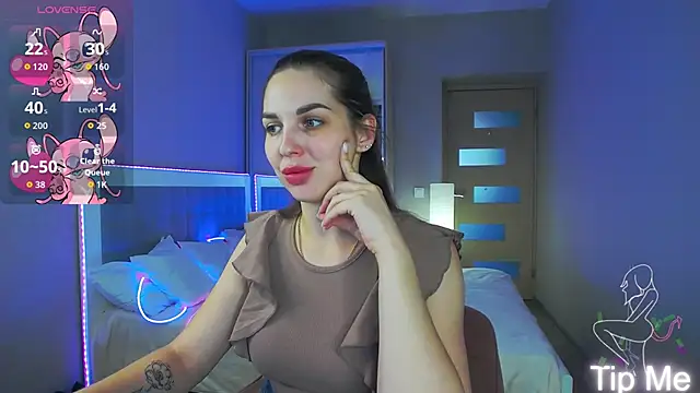 Alexandracandy online show from June 2026 01:02:01 PM