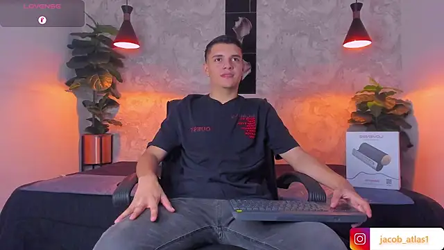 ian jacob online show from April 2026 08:06:02 PM