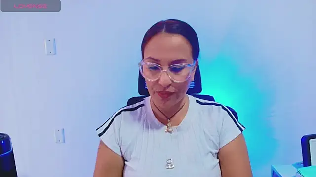 dalia milf co online show from April 2026 06:52:02 PM