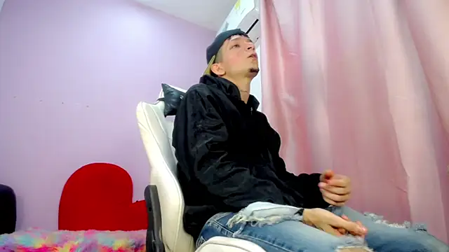 Hot Gaara  online show from March 2026 03:34:01 AM