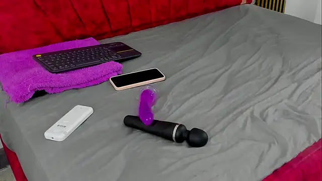 Tiana hots online show from March 2026 01:44:01 AM