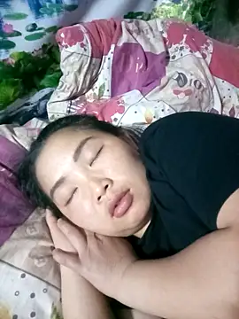 Huemy098 online show from April 2026 06:39:01 AM