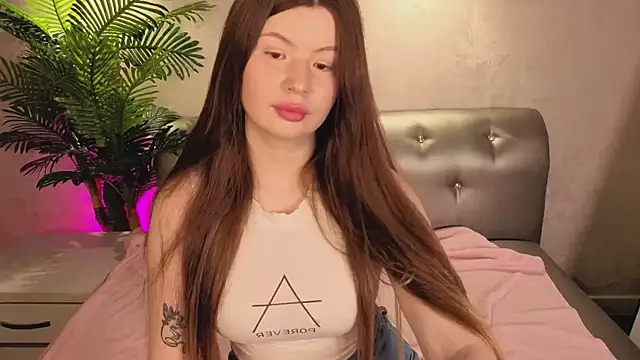 Snapshot of Sophia_Everly chatting on May 2026 10:00:01 AM Sophia Everly online show from May 2026 10:00:01 AM