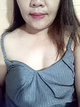Mii MiiI online show from May 2026 11:17:02 PM