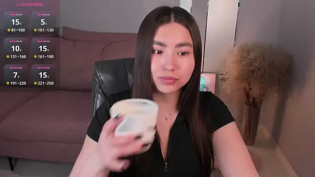 IceIcebabe  online show from April 2026 01:04:01 AM