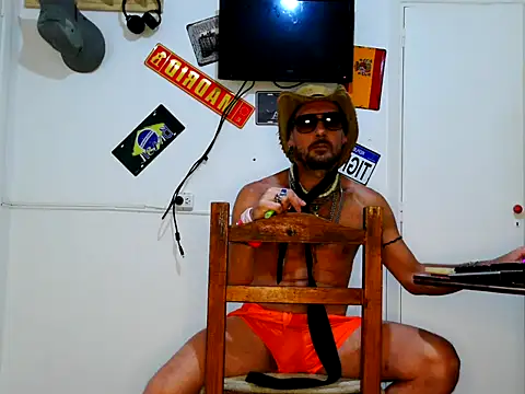 freddymdq100 online show from April 2026 04:32:01 AM