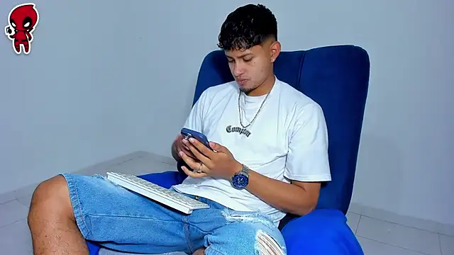 Thiago snoop online show from April 2026 03:24:02 AM