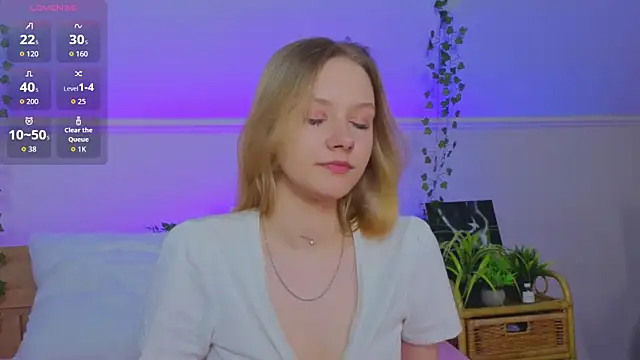 StaceyyJones online show from April 2026 11:33:02 AM