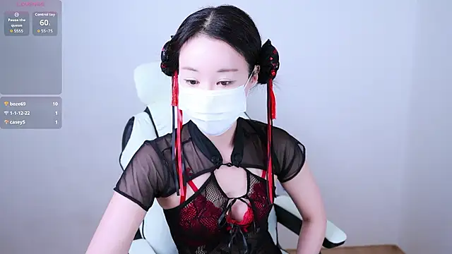 sexyjoy95 online show from March 2026 11:15:02 AM