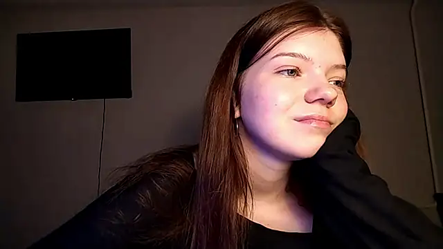 Helgawithyou online show from April 2026 07:07:02 PM