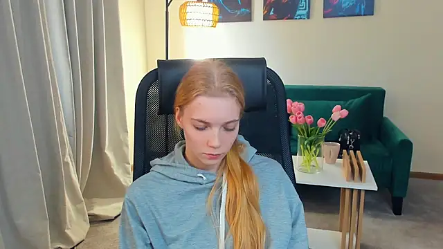 PetraRohal online show from March 2026 06:39:01 AM