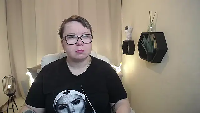 BonnnyBoobsy online show from March 2026 07:01:01 AM