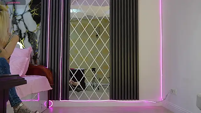 ZyraAngel online show from March 2026 01:44:02 PM