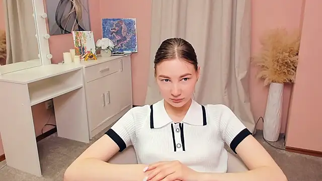 AndriaWhitford online show from March 2026 08:40:02 AM