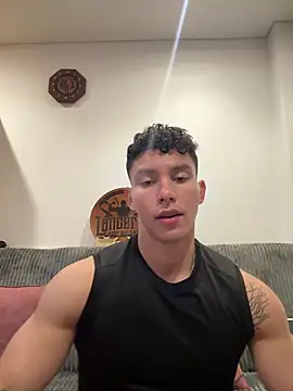 Snapshot of JAYCAM_ chatting on June 2026 10:33:02 PM JAYCAM online show from June 2026 10:33:02 PM