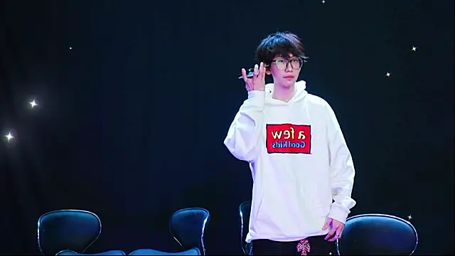 kissbaby-999 online show from March 2026 01:59:02 PM