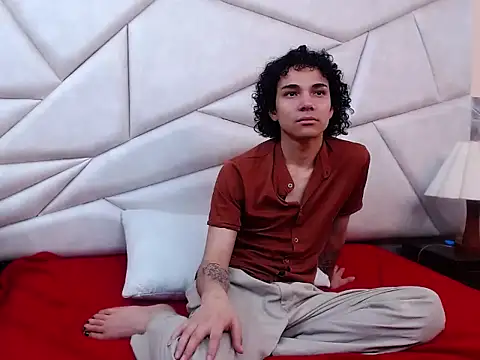 Nyx and Arian online show from April 2026 01:42:02 AM