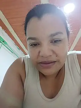 Lara Seduce online show from April 2026 05:41:02 PM