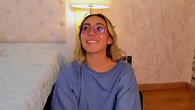 EimyBlake online show from April 2026 07:45:01 AM