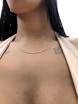 MonserratJons01 online show from April 2026 02:16:02 PM