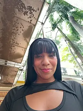 MonserratJons01 online show from May 2026 04:25:02 PM