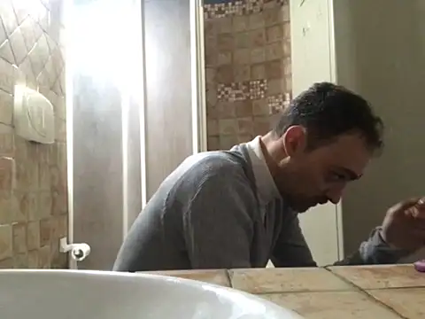 saber910 online show from April 2026 08:28:02 PM