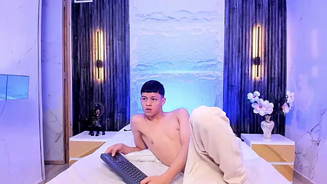 Apolo jonnes online show from April 2026 02:23:02 AM