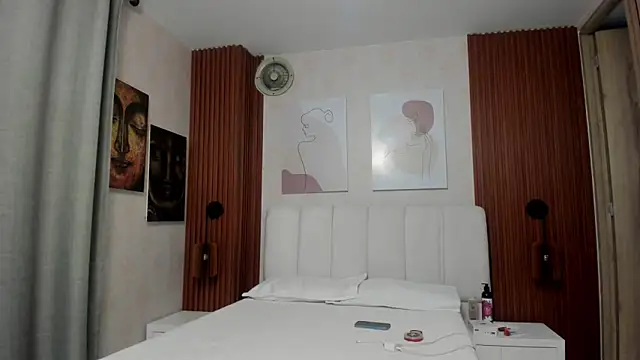 Maiasweet  online show from April 2026 02:23:02 AM