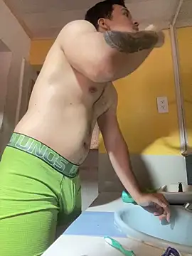 JadeeBlaze online show from April 2026 01:09:02 AM