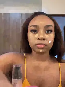 Kloe rousse01 online show from April 2026 06:37:01 PM