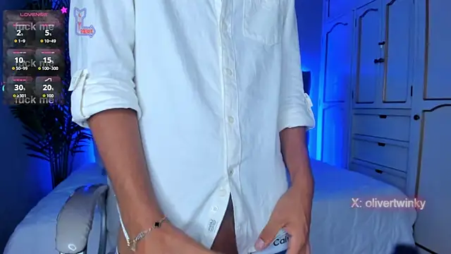 Oliver20   online show from March 2026 08:30:01 AM