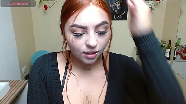 Miley Clarck online show from April 2026 01:03:01 PM