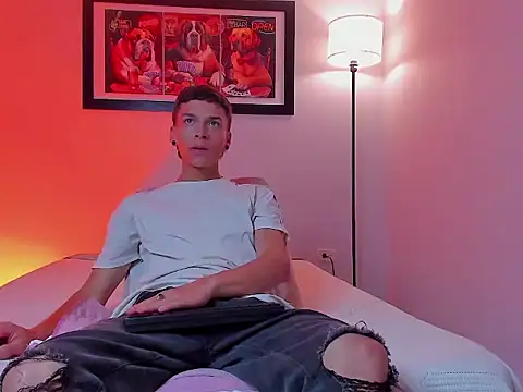 Noahh Saky online show from March 2026 03:33:02 AM