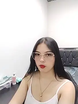 veleria allurin online show from June 2026 07:51:02 PM