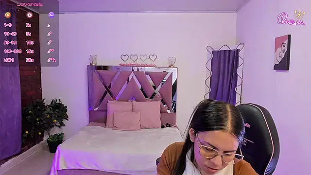 Cristy tay online show from April 2026 11:49:01 AM