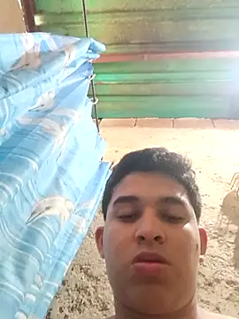 alee28728 online show from April 2026 09:13:01 PM