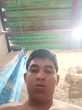 alee28728 online show from April 2026 09:05:02 PM