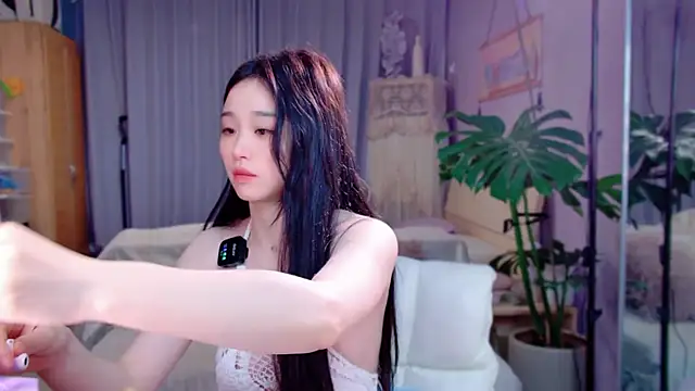 JaeHartMorn online show from April 2026 05:28:01 PM