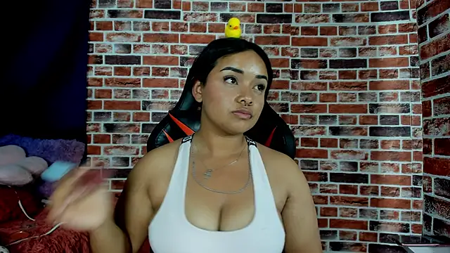 SofiiaCutee online show from May 2026 03:45:02 AM