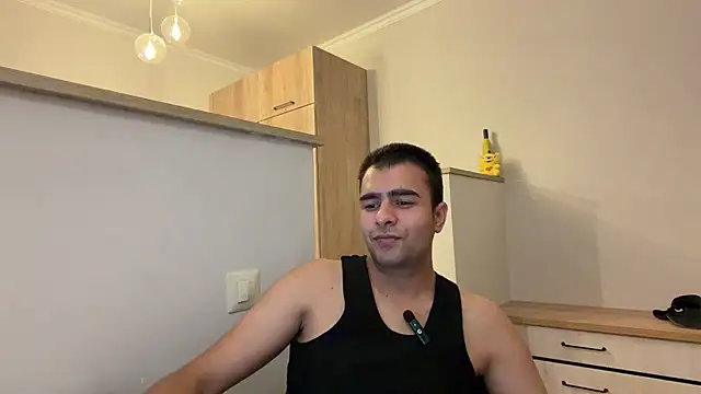 Daniel ice online show from April 2026 07:03:02 PM