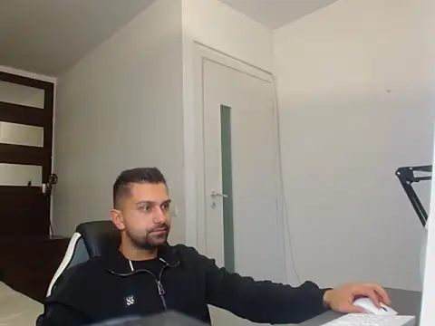 BryceReign online show from April 2026 04:27:01 AM