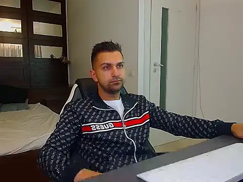 BryceReign online show from May 2026 04:09:02 AM