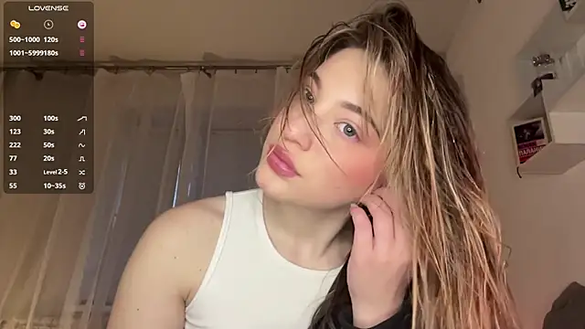 1Kellynaive online show from April 2026 03:02:02 PM