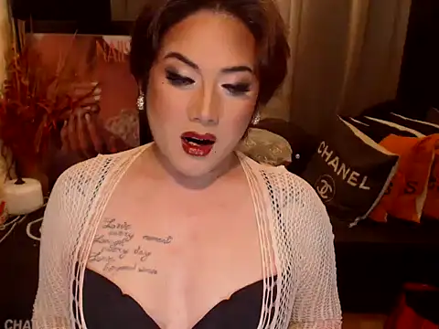 YourMistressAggy online show from April 2026 06:05:01 PM