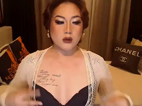 YourMistressAggy online show from April 2026 07:20:02 PM