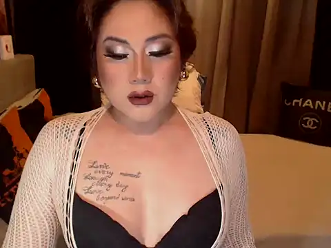 YourMistressAggy online show from April 2026 07:28:02 PM