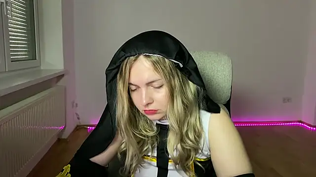 EvaKraz online show from April 2026 09:43:02 AM