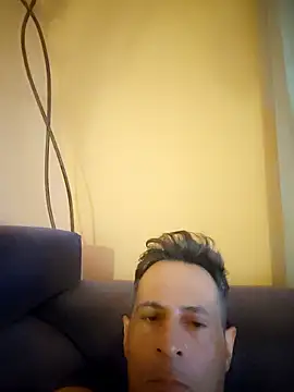 FINCHELABARCAVA online show from April 2026 11:38:02 PM