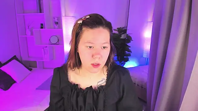 Vanessa ama online show from April 2026 02:14:02 PM