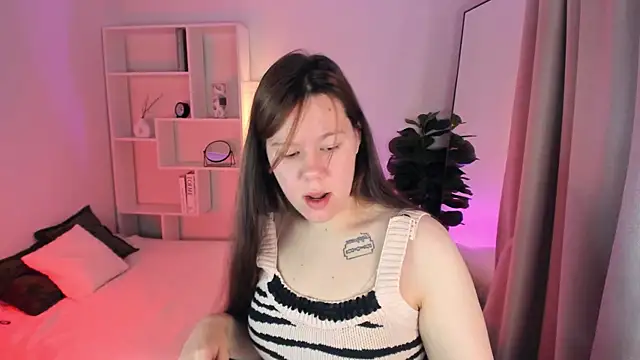 Vanessa ama online show from April 2026 05:58:02 AM